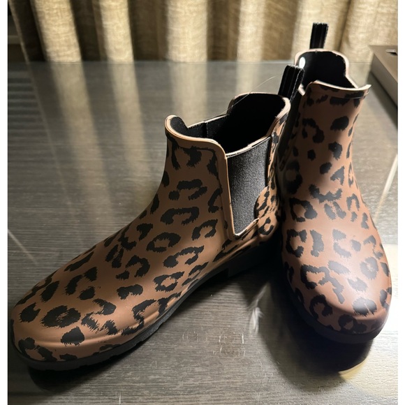 Hunter Chelsea Cheetah Print Rain Boots Size 7 Like New! - Picture 7 of 7